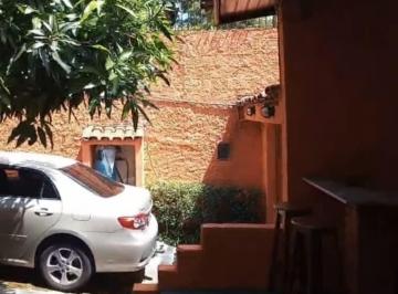 Comercial · 185m² · 6 Vagas · Casa comercial na Rua Clementine Brenne, 201 • 185 m²