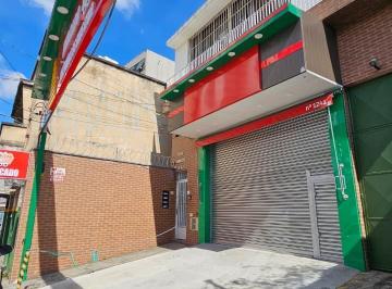 Comercial · 180m² · 2 Vagas · Galpão na Rua Conselheiro Moreira de Barros, N. 1241 • 180 m²