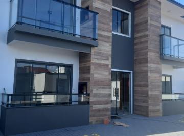 Apartamento · 65m² · 2 Quartos · 1 Vaga · Apartamento com 2 dormitórios sendo 1 suíte