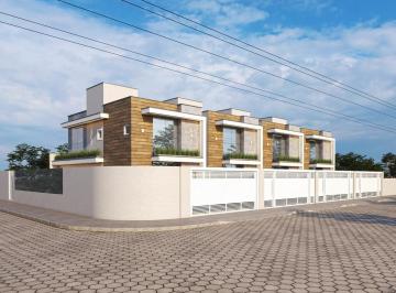 Casa · 106m² · 3 Quartos · 2 Vagas · Sobrado em Barra Velha c/Piscina