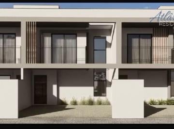 Casa · 95m² · 2 Quartos · 2 Vagas · Sobrado Itajuba