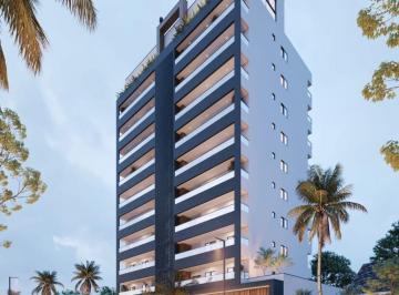 1718904394 · Apartamento com 3 dormitórios sendo 01 suíte apenas 200 metros do mar.