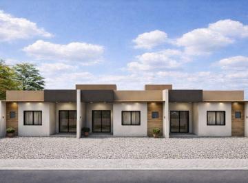 Casa à venda no Itacolomi, Balneário Piçarras - SC · Casa com 2 quartos sendo 1 suíte