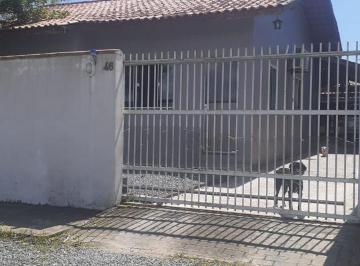 1718904409 · Casa no Centro, com Piscina a 750m da praia