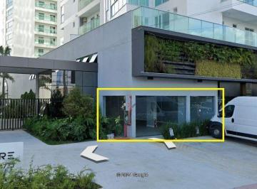Comercial · 69m² · 1 Quarto · 2 Vagas · Sala Comercial em Área Central de Balneário Piçarras SC