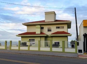 1718904418 · Casa Frente para o mar com 6 quartos