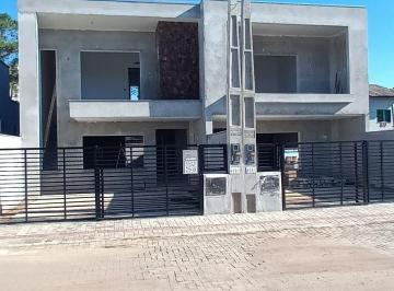 Casa · 150m² · 3 Quartos · 2 Vagas · Sobrado em Construção no Bairro Itacolomi, Balneário Piçarras, SC