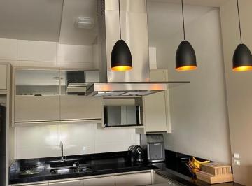 Casa · 87m² · 2 Quartos · 1 Vaga · Sobrado com dois quartos sendo 1 suíte