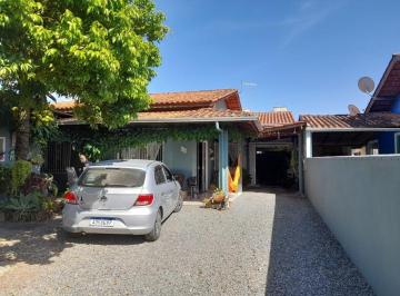 Casa à venda no Centro, Penha - SC · Excelente Casa no Centro em Penha