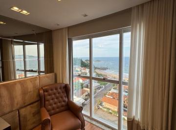 Apartamento · 230m² · 3 Quartos · 2 Vagas · Cobertura com 3 Suítes Frente Mar em Barra Velha