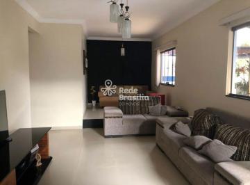 Casa · 181m² · 3 Quartos · 2 Vagas · Casa Aceita Financiamento FGTS 3 quartos churrasqueira