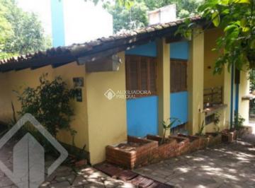 Casa · 450m² · 4 Quartos · 4 Vagas · Casa 4 dormitórios com lareira e churrasqueira no bairro Glória