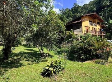 whatsapp-image-2026-04-25-at-181254-17771543071742.jpeg · Casa triplex com 6 quartos no Comary