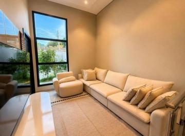 Casa de 3 quartos, Foz do Iguaçu · Sobrado a venda no Beverly com 3 dormitórios ( Sendo um suíte) + Escritório/Quarto- Foz do Iguaçu