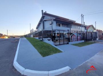 Casa · 135m² · 3 Quartos · 2 Vagas · Sobrado Encantador no Jardim dos Lagos – Conforto, Espaço e Excelente Localizaçã
