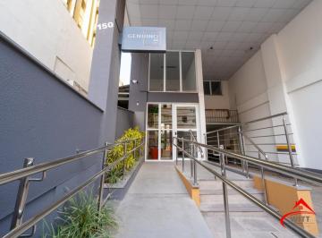 fye32870hgikfnp6bf6p3tjcczdn.jpg · Apartamento à venda - no Centro Histórico