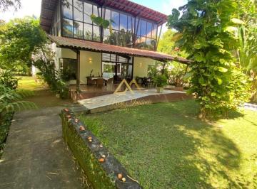 Foto 01 · Vendo essa confortável e elegante casa, em condomínio de luxo.