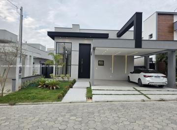 Casa · 165m² · 3 Quartos · 2 Vagas · Casa para venda em Botujuru de 165.00m² com 3 Quartos, 3 Suites e 2 Garagens