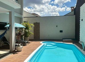 Casa · 268m² · 3 Quartos · 6 Vagas · Casa de Condomínio para venda em Aparecidinha de 268.00m² com 3 Quartos, 3 Suites e 6 Garagens