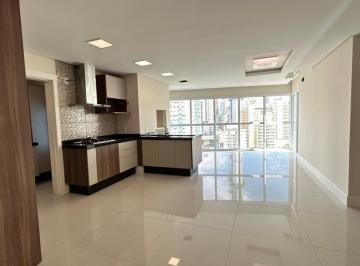 Apartamento · 114m² · 3 Quartos · 2 Vagas · Apartamento para venda em Centro de 114.00m² com 3 Quartos, 3 Suites e 2 Garagens