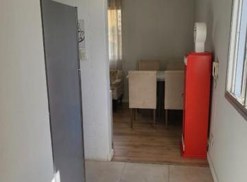 Apartamento · 50m² · 1 Quarto · 1 Vaga · Apartamento para alugar em Centro de 50.00m² com 1 Quarto e 1 Garagem