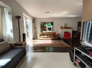 Casa · 233m² · 4 Quartos · 3 Vagas · Casa de Vila na Granja Julieta - 4 dormitórios, 3 suítes e 3 vagas