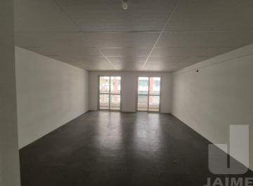 Comercial · 40m² · 1 Vaga · Sala comercial no bairro nobre de Cerqueira César, com uma vaga.