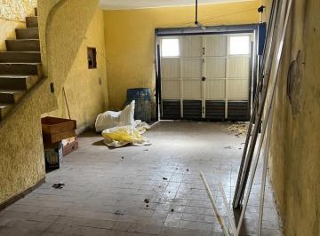 Casa · 125m² · 4 Quartos · 2 Vagas · Sobrado com 04 dormitórios à venda, 125m² no bairro Jaçatuba - Santo André/SP