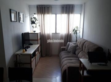 Apartamento · 50m² · 2 Quartos · 1 Vaga · Apartamento Amplo no Campo Limpo | Andar Alto, Vista Livre e Localização Privilegiada