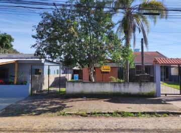 Casa · 3 Quartos · 1 Vaga · Terreno com duas casas de alvenaria