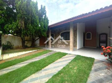 Casa · 155m² · 3 Quartos · 3 Vagas · 
                                Casa em Peruíbe 
                            