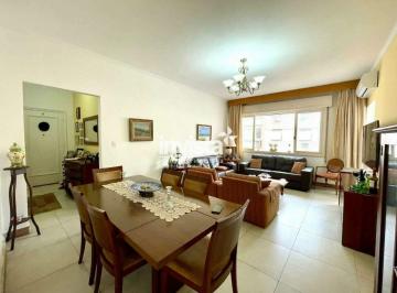 Apartamento · 113m² · 2 Quartos · 1 Vaga · Apartamento Mobiliado na Quadra da Praia em Santos!