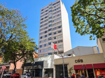 Apartamento · 248m² · 3 Quartos · 2 Vagas · Apartamento com 248.21 m², 3 quartos sendo 2 suítes à venda no bairro Centro/Batel.