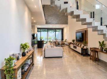 Living · Casa Rooftop à venda no Pinheirinho em Vinhedo - SP