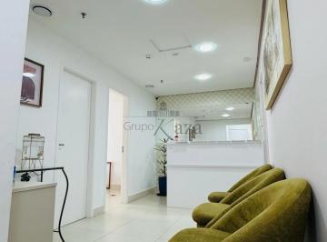 Comercial · 49m² · 1 Vaga · Oportunidade Sala Comercial - Jardim Aquarius - New Worker Tower - 49m².