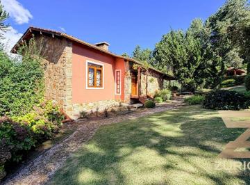 37a47ae62d58f109c0f678fdb9eac65f95956b93 · Casa com 4 dormitórios à venda, 330 m² por R$ 3.000.000 - Capivari - Campos do Jordão/SP