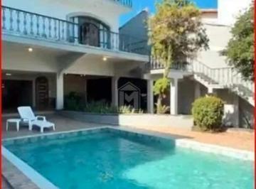 Casa · 575m² · 3 Quartos · 4 Vagas · Livia Machado Imoveis VENDE Casa com Piscina e Espaço Gourmet na Ilha do Boi