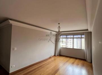 Apartamento · 130m² · 3 Quartos · 1 Vaga · Apartamento - Vila Adyana - Edifício Ciampino - 3 Dormitórios - 130m².
