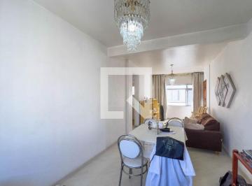 Sobre o imóvel: Imóvel arrejado com ótima claridade e bela vista das [LINK_REMOV · Apartamento para Aluguel - Liberdade, 2 Quartos, 69 m2 - São Paulo