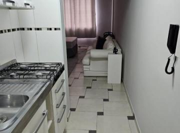 Apartamento · 40m² · 1 Quarto · 1 Vaga · Apartamento para alugar em Centro de 40.00m² com 1 Quarto e 1 Garagem