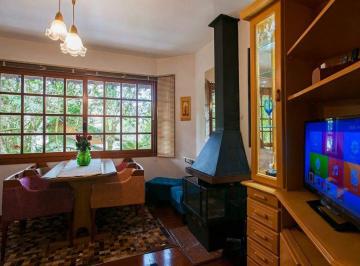 Casa · 95m² · 1 Vaga · CASA GEMINADA