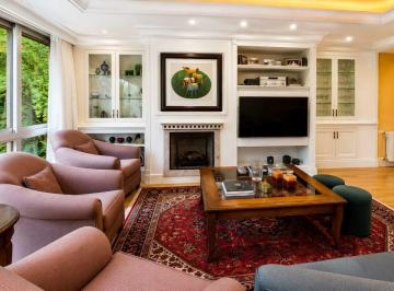 Apartamento · 109m² · 1 Vaga · APARTAMENTO À VENDA PRÓXIMO À AV. BORGES