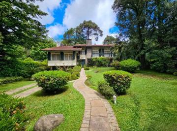 Casa · 260m² · 2 Vagas · CASA À VENDA NO PLANALTO GRAMADO 4 QUARTOS