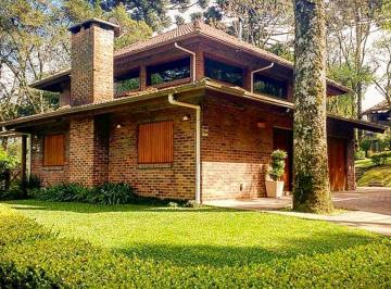 Casa · 212m² · 4 Vagas · PERTO DO CENTRO
