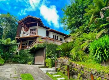 Casa · 230m² · 1 Vaga · CASA EM CONDOMÍNIO À VENDA NO CENTRO GRAMADO
