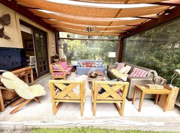 Casa · 95m² · 1 Vaga · CASA GEMINADA  2 DORMITORIOS