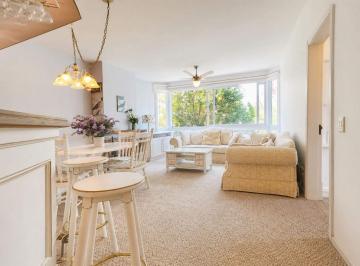 Apartamento · 69m² · 1 Vaga · APARTAMENTO À VENDA PERTO DA RUA COBERTA
