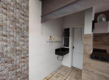 Casa de 3 quartos, Botucatu · Casa para venda e aluguel em Centro de 217.45m² com 3 Quartos, 1 Suite e 8 Garagens
