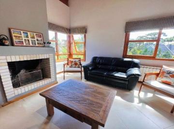 Apartamento · 100m² · 1 Vaga · APARTAMENTO 3 DORMITORIOS