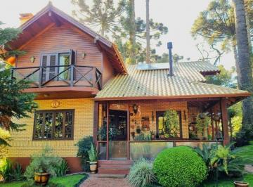 Casa · 260m² · 2 Vagas · CASA À VENDA NO JARDIM DOS PINHEIROS EM CANELA